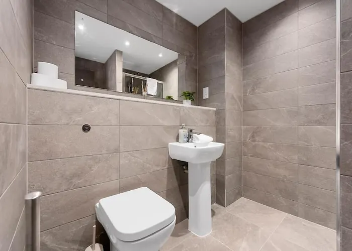 Modern By Superhost Manchester