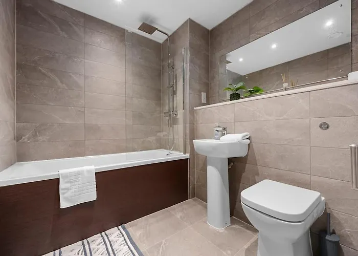 Modern By Superhost Daire