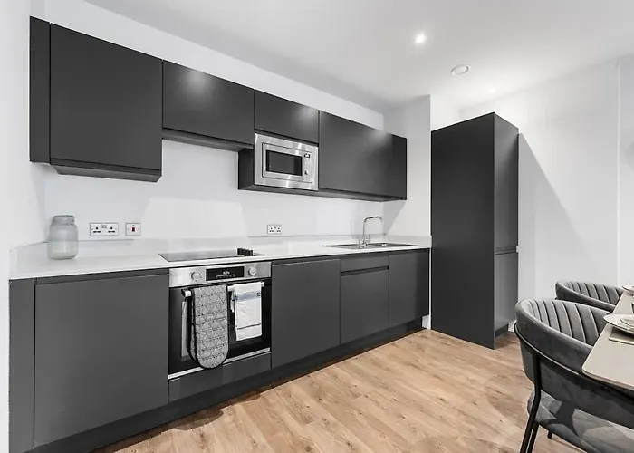 Modern By Superhost Daire *