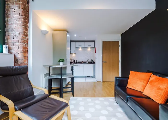 Converted Mill, Stylish In Castlefield *