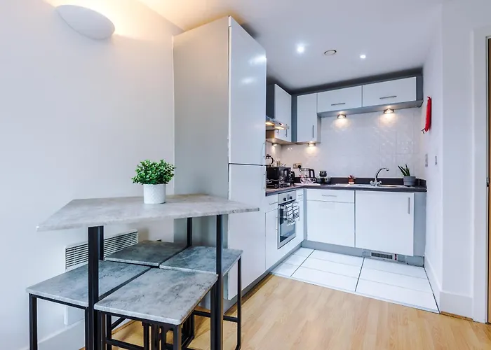 Converted Mill, Stylish In Castlefield *