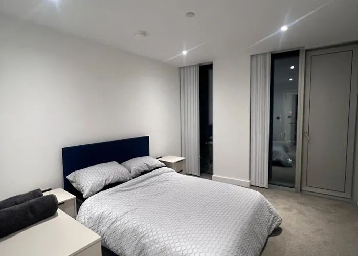 Daire Luxe Penthouse 2 Bed Deansgate *