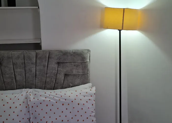 Scotland Street, Newton Heath Guest house