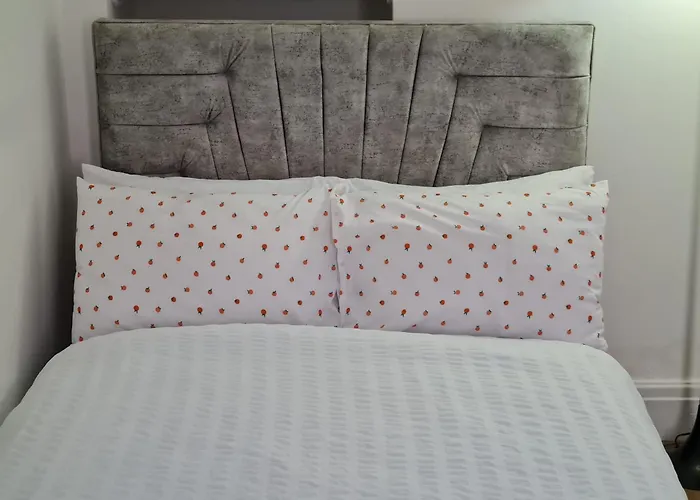 Pensión Scotland Street, Newton Heath 3*