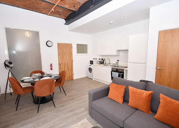 Beautiful 2 Bed Near Etihad Manchester