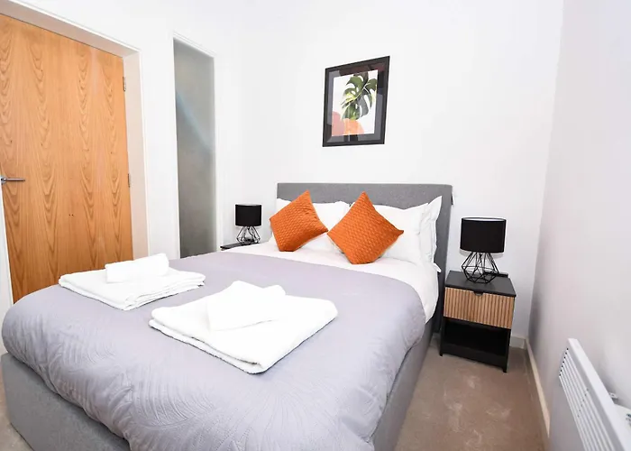 Beautiful 2 Bed Near Etihad *