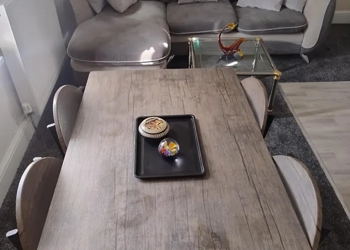 아파트 2 Beds Suburb Nestled Nook *