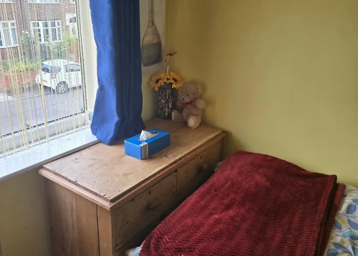 Single Sunny Stretford Alloggio in famiglia