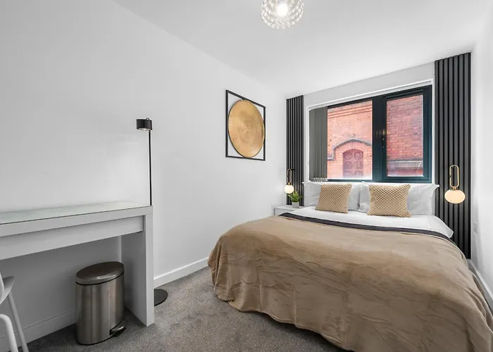 Wilmslow Comfort Stay Ideal For Short & Long Stays * Mánchester