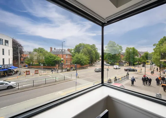 Wilmslow Comfort Stay Ideal For Short & Long Stays Apartamento