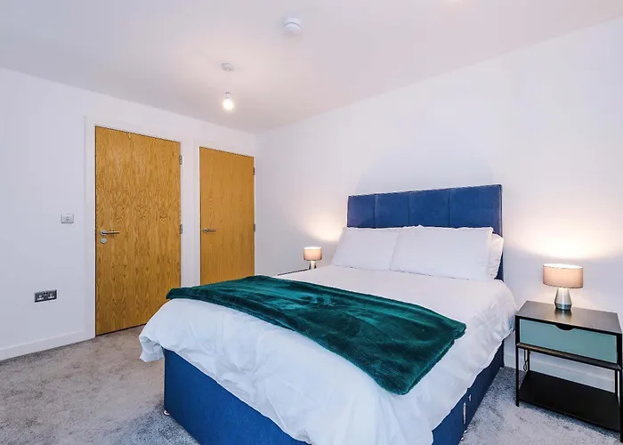 Apartmán Modern 2 Bed With Balcony By Host A