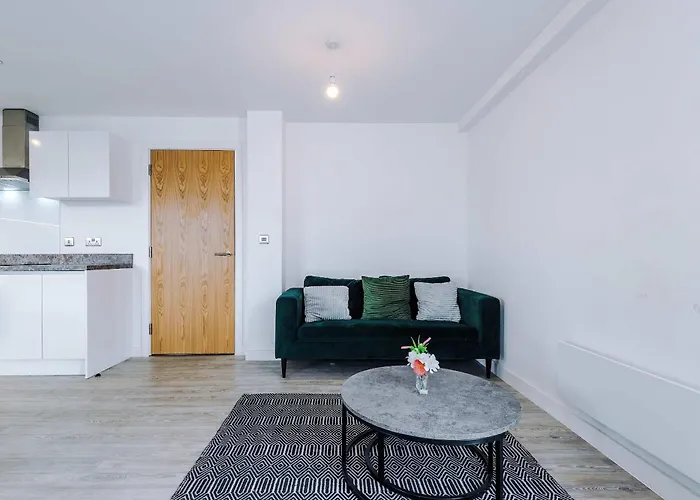 Modern 2 Bed With Balcony By Host A Apartmán Manchester