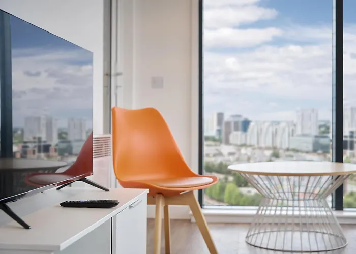 2 Bed Ensuite With Fantastic Night View And Old Trafford Stadium Апартаменты Манчестер