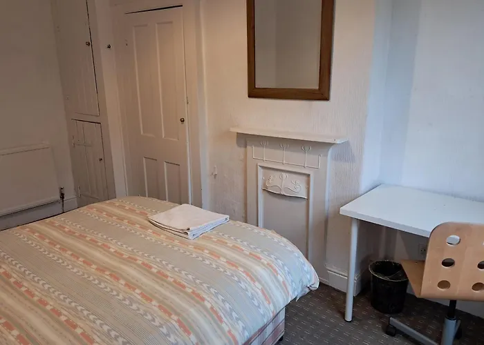 Bird Song Old Trafford * Manchester