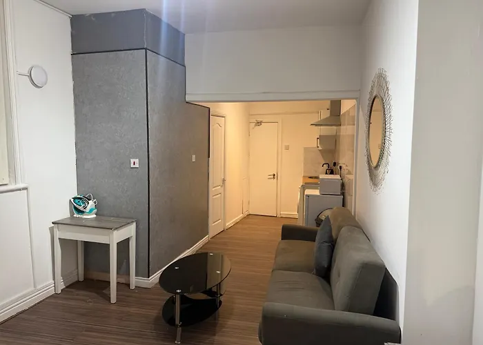 Premier Apartmetns *