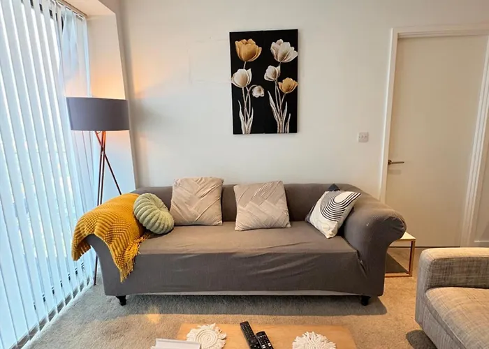 아파트 Cosy Two Bedroom In *