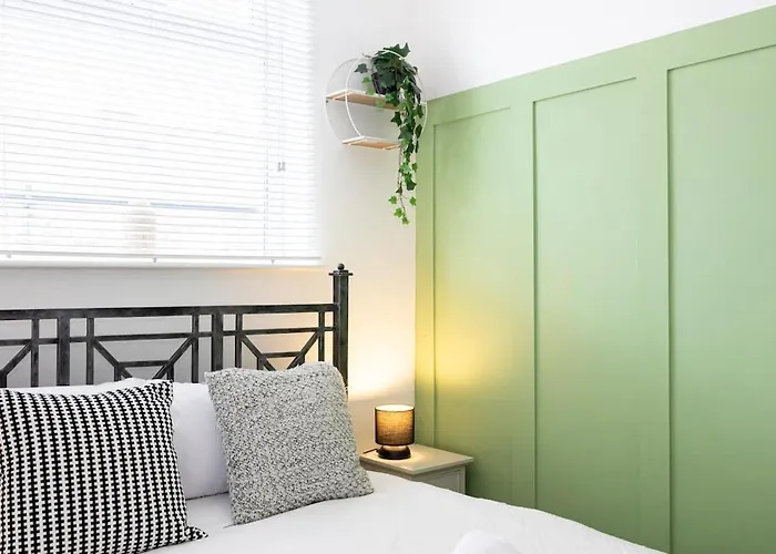 펜션 Winslow House- Close To Coop Etihad & Free Parking 맨체스터