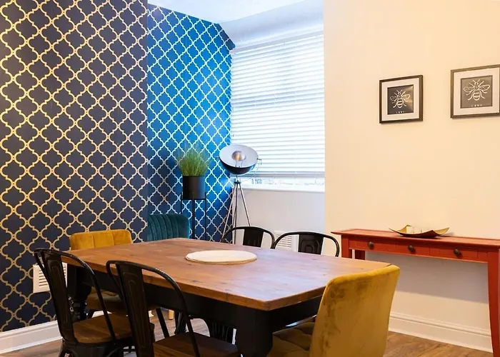 Winslow House- Close To Coop Etihad & Free Parking Ferienhaus Manchester