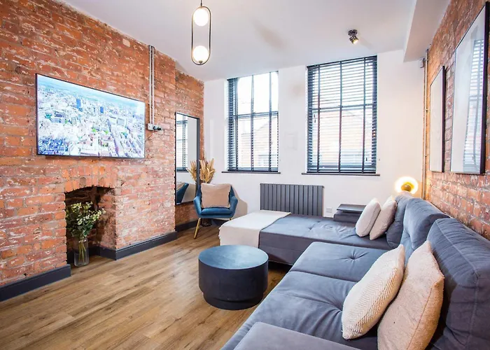 Luxury Boutique * Manchester