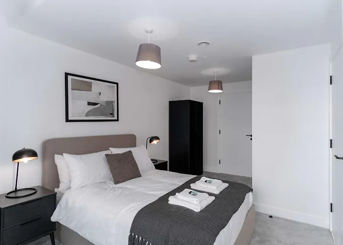 Fabulous 1bed Flat In W Balcony 맨체스터