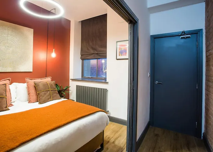 Stylish Grade Ii Listed 1-bed Northern Quarter Apartament Manchester