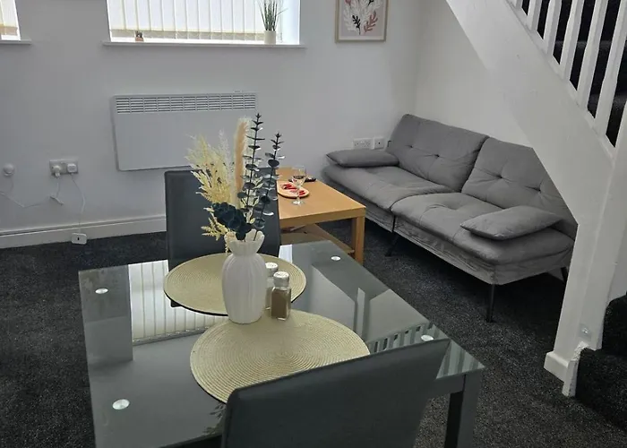 Charming 1br Garden Retreat Near Downtown Daire