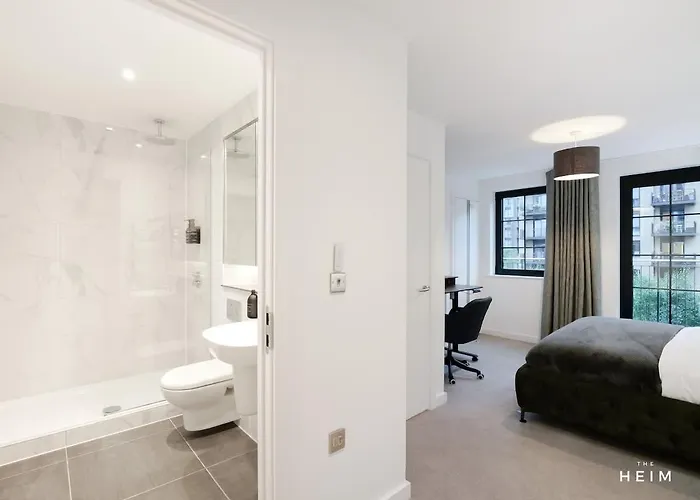 Shales At The Heim * Manchester