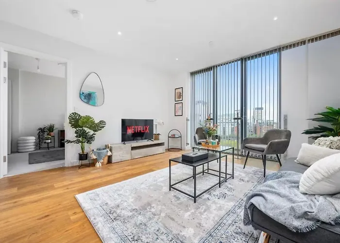 Sleeps 5 In Prime Spot Amenities Walking Distance, Business Long-term Travel, Contractor Friendly Apartmán