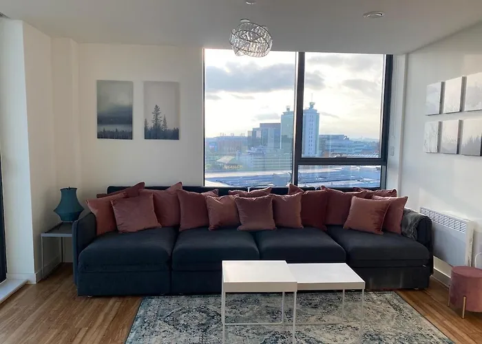 Old Trafford Stadium Spacious And 아파트