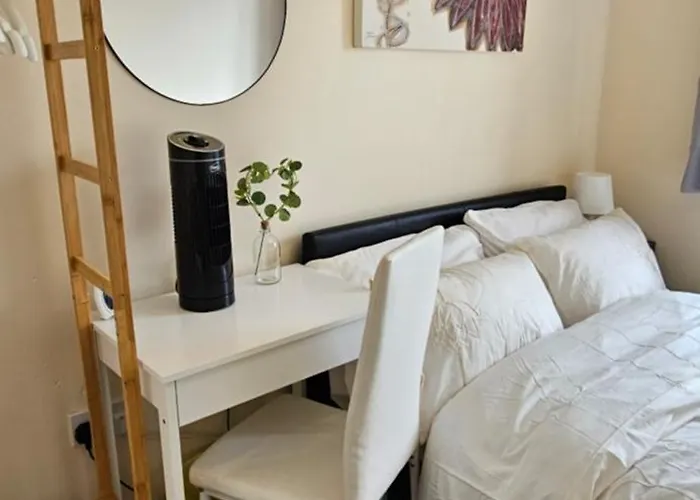 Lawnswood Prázdninový dům *