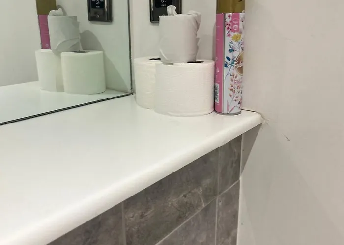 Apartment Modern Next To Ao Arena - Parking - Local Attractions *