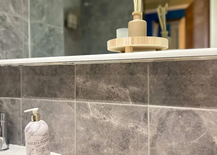 Modern Next To Ao Arena - Parking - Local Attractions Apartament *