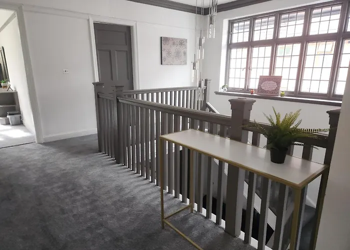 Charming Tudor White House Free Wifi Manchester