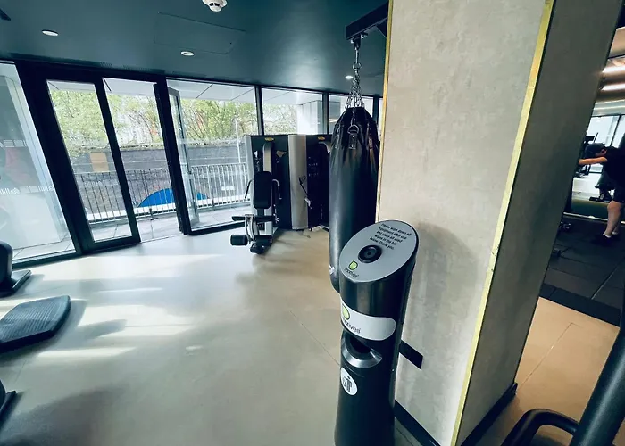 Sky View Apartament *