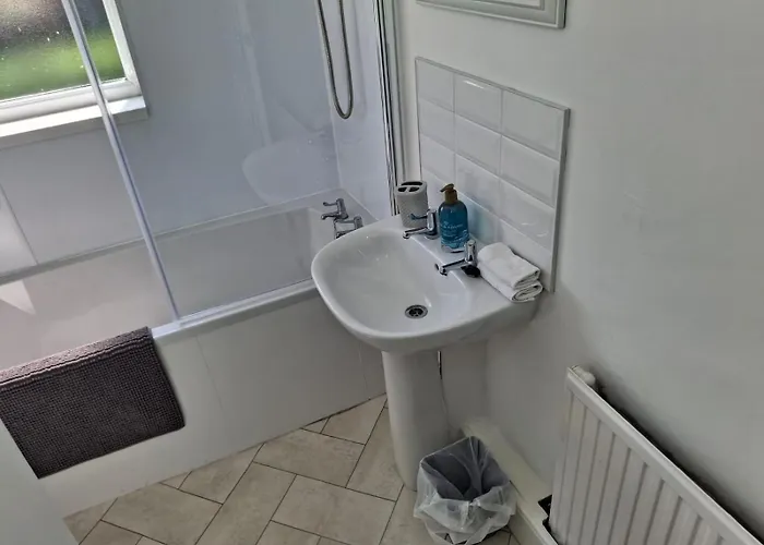 펜션 Cosy 2-bed House In