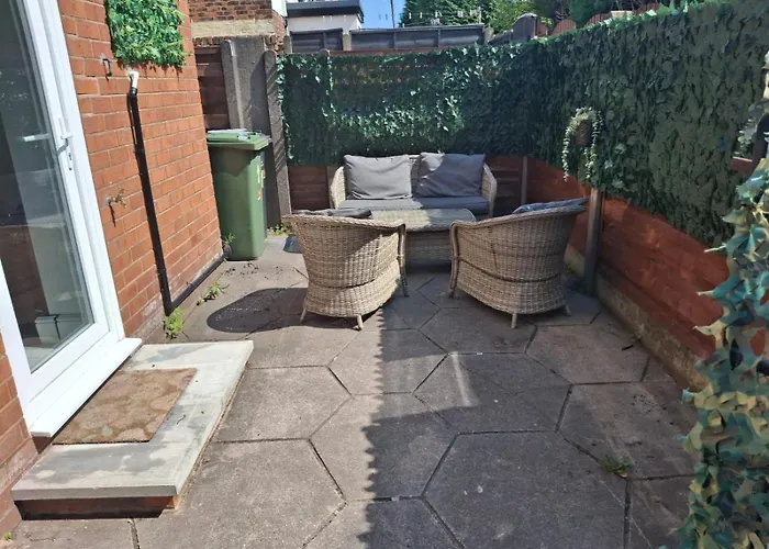 Cosy 2-bed House In 펜션 *