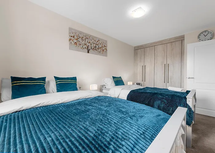 Apartman 4 Bedroom House In