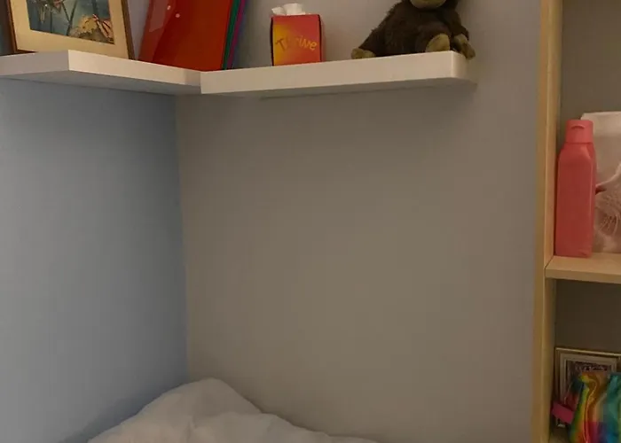 Privatunterkunft Comfortable Cat-friendly With Garden & Parking Manchester