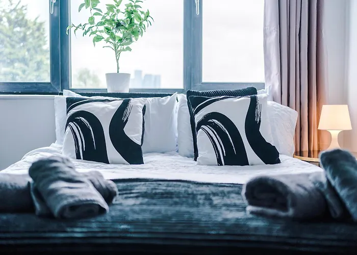 Daire Large Salford -free Parking Manchester