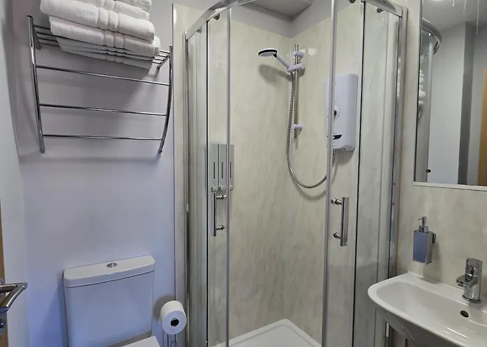 Πανσιόν Prime Breaks Μάντσεστερ