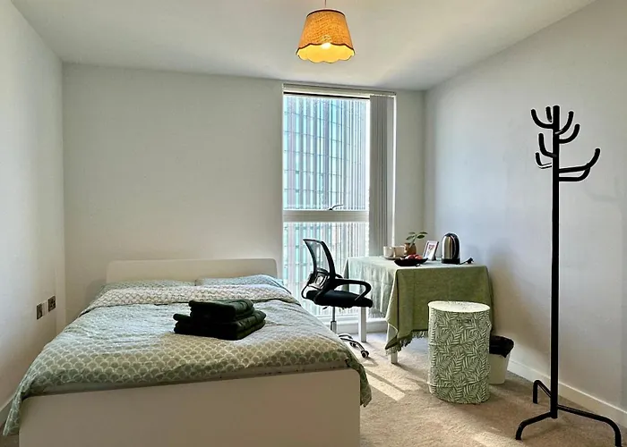 Ficus Hill Private Ensuite Room Accommodatie bij particulieren *