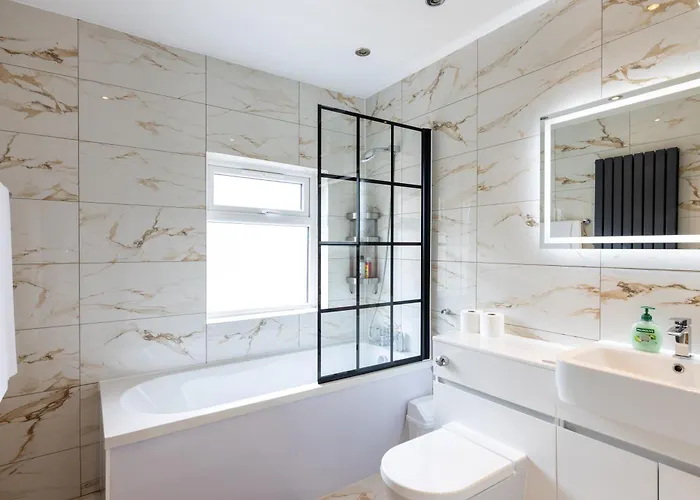 Perfect Stylish 2 Bed In Stockport Manchester