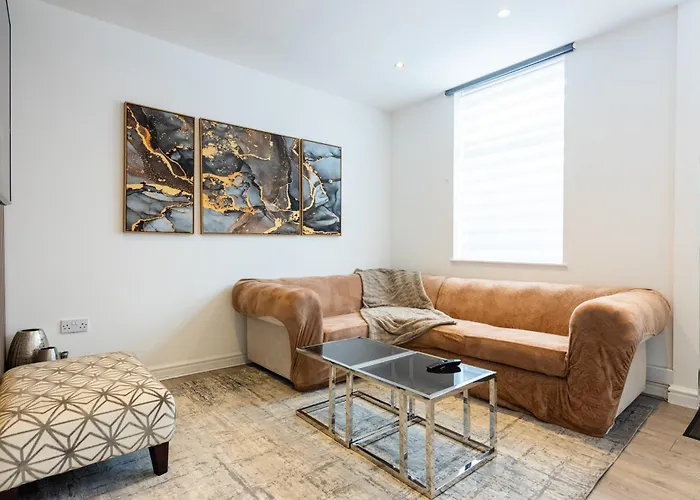 Perfect Stylish 2 Bed In Stockport