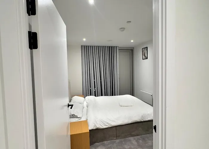 2 Bed Lux Centre 아파트 *