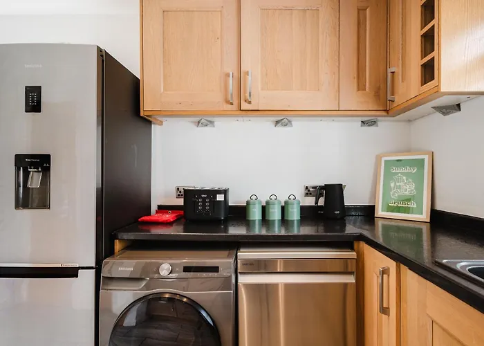 Heaton House - Parkside Charm And Comfort Apartamento