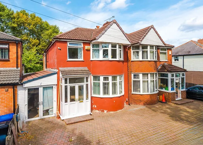 Spacious 3bed In Stretford, Sleeps 6, Parking Dom wakacyjny Manchester