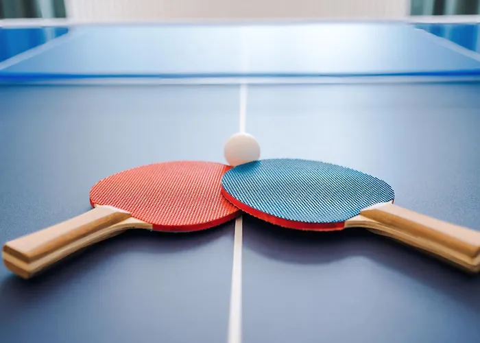 Spacious 3bed In Stretford, Sleeps 6, Parking Dom wakacyjny *