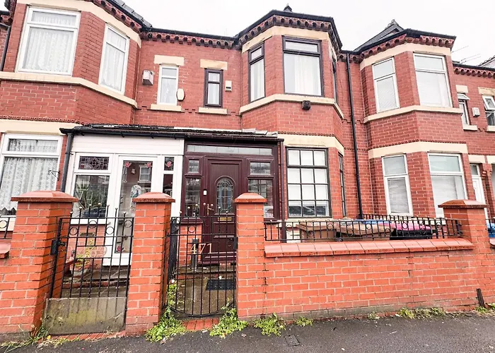 5bdr | Tram Access|free St Parking Holiday home *