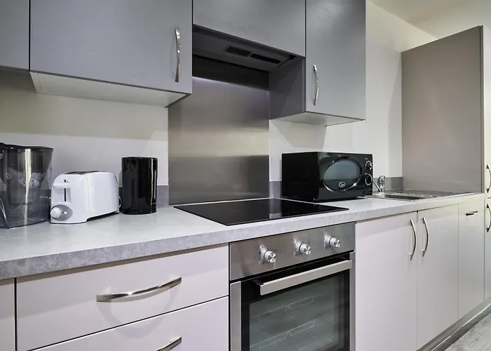 Joyful Management - Riverview 1 Bedroom 10 Min To Centre *