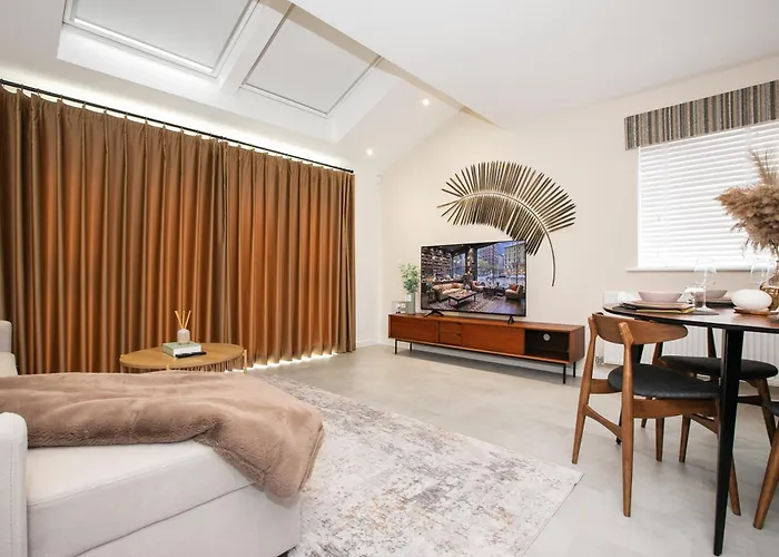 The Scenic Luxury House *